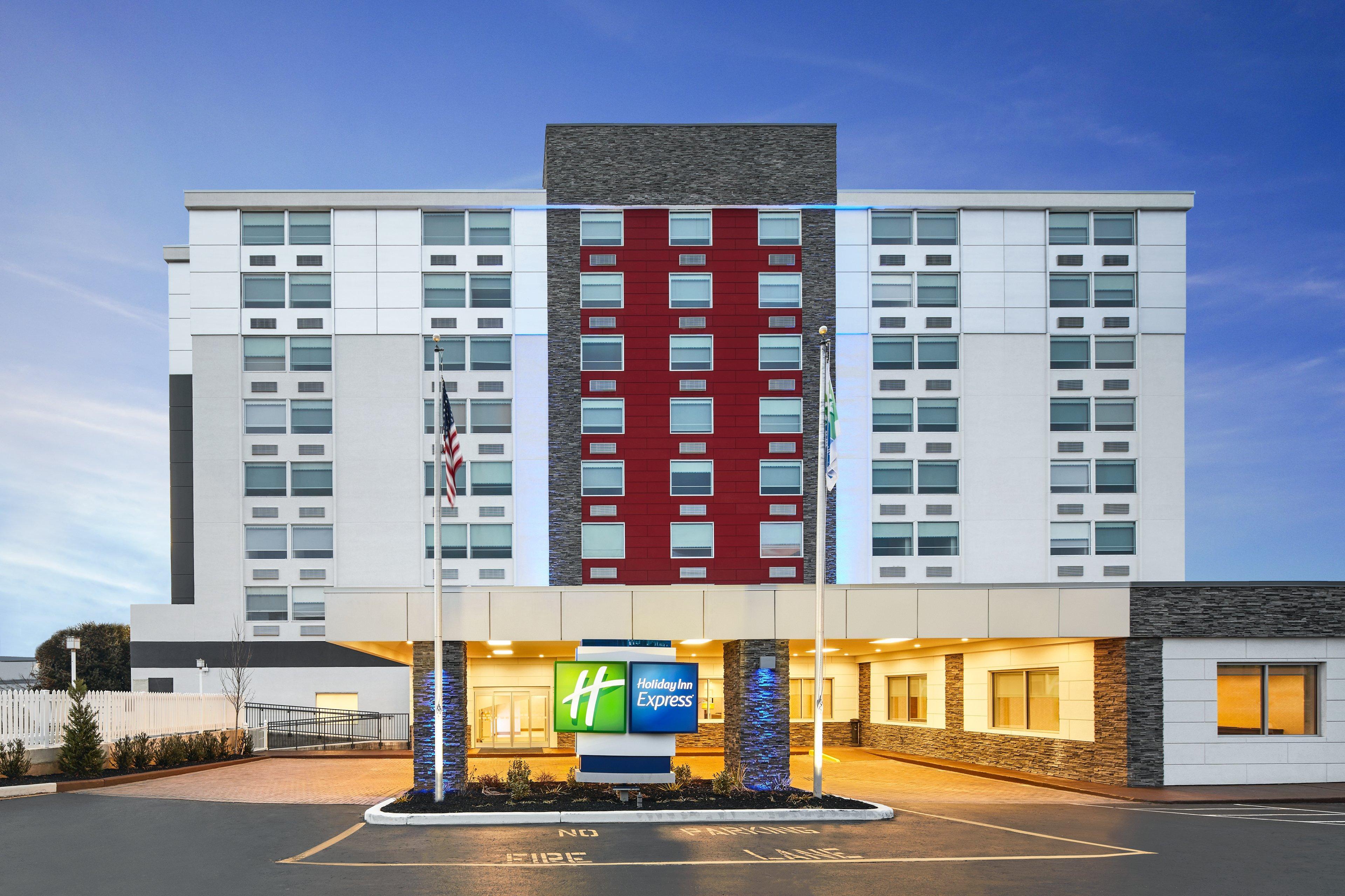 Holiday Inn Express Richmond - Midtown By Ihg Esterno foto
