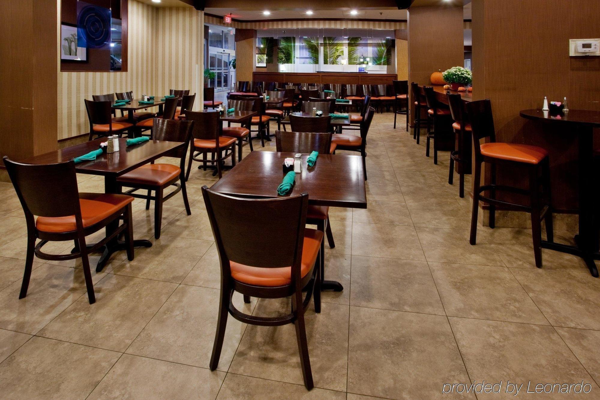 Holiday Inn Express Richmond - Midtown By Ihg Ristorante foto