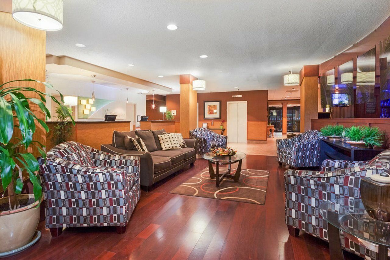 Holiday Inn Express Richmond - Midtown By Ihg Esterno foto